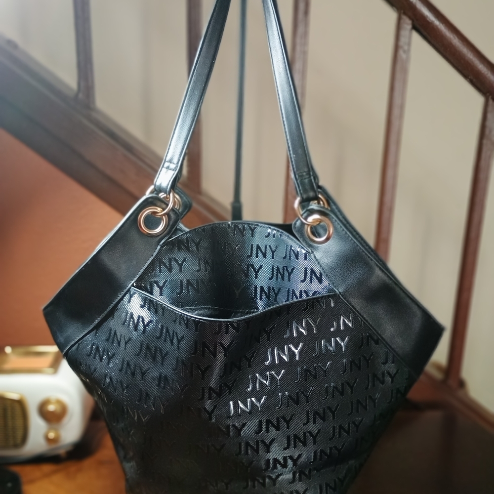 Jones New York Black Glossy Shoulder Bag - Picture 2 of 8